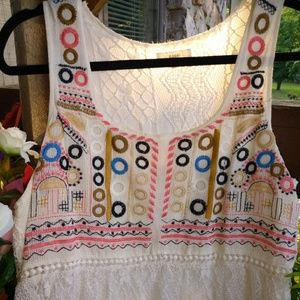 💐🌹Easel Tank Top!